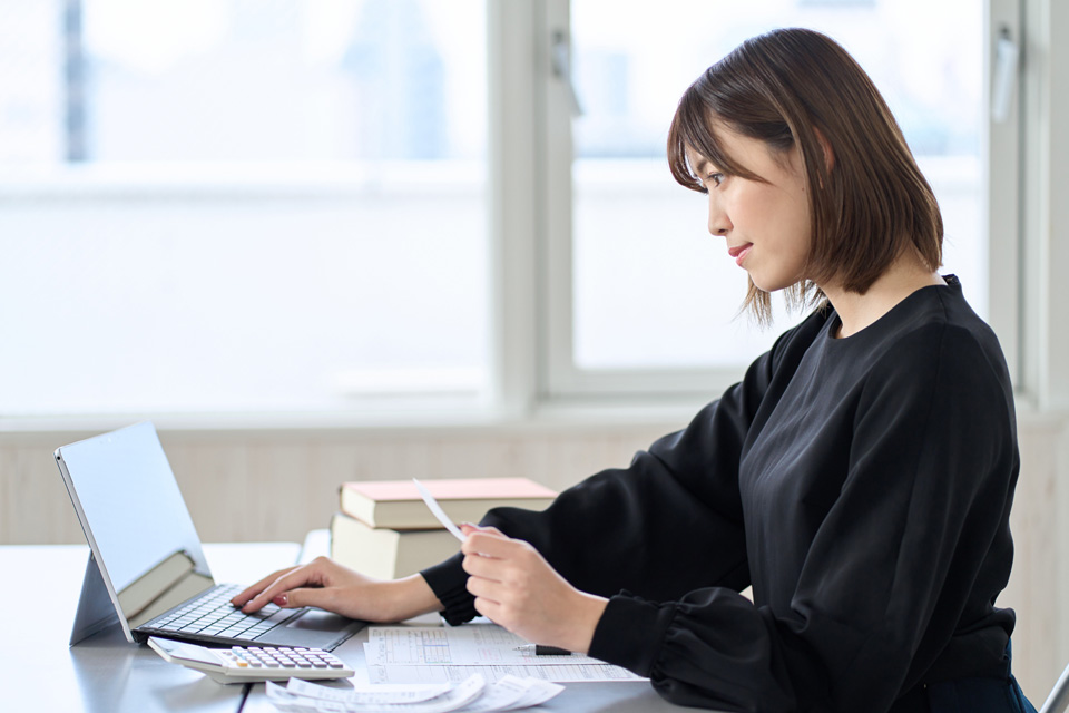 オフィススタッフ